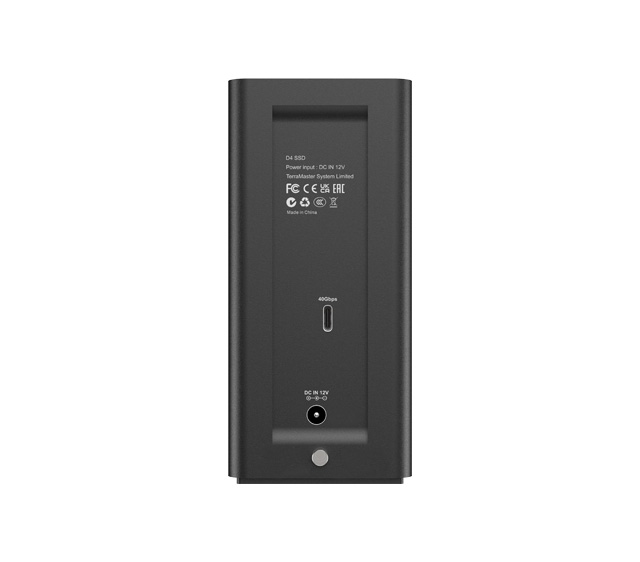 TerraMaster D4 SSD 4-bay DAS