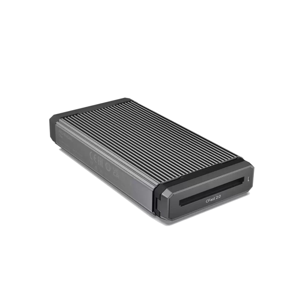 SanDisk Professional PRO-READER CFast