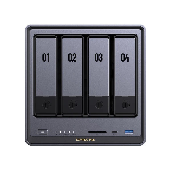 UGREEN DXP4800 Plus