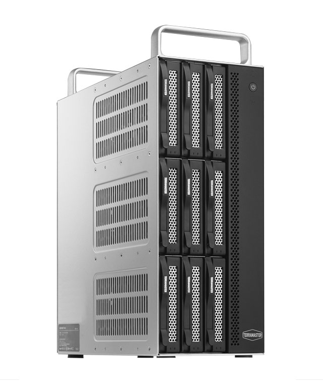 TerraMaster D8-332 8-bay Thunderbolt 3 