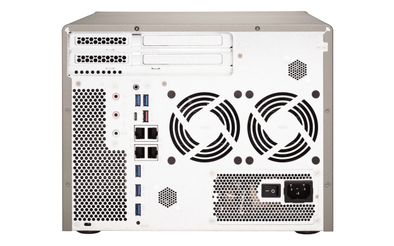 QNAP TS-877-1700-16G