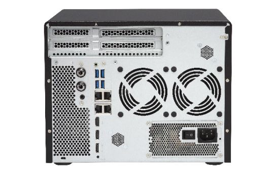 QNAP TVS-882-i3-8G