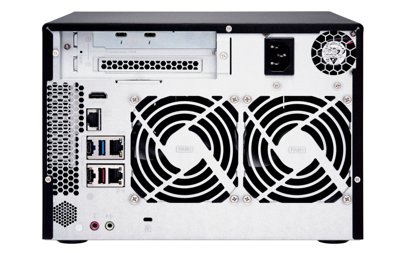 QNAP TVS-672XT-i3-8G