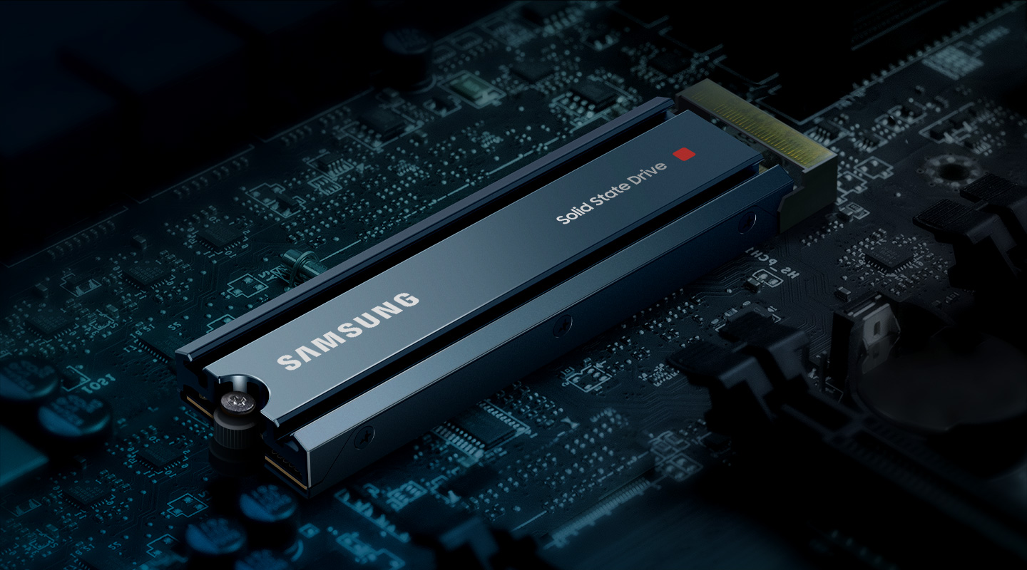 2TB Samsung M.2 PCIe 4.0 x4 NVMe 1.3 SSD 980 PRO (Heatsink) MZ-V8P2T0CW