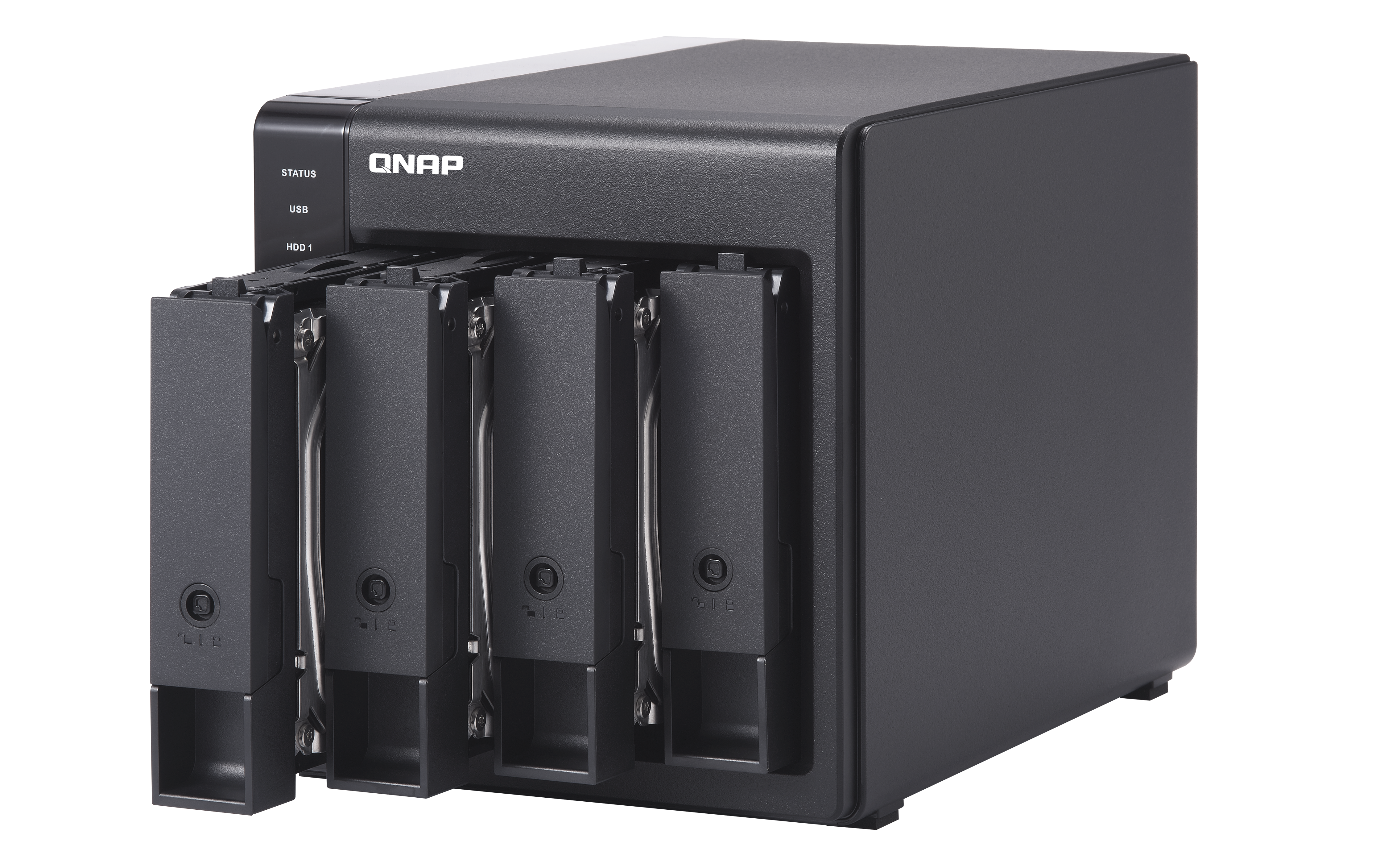 QNAP TR-004