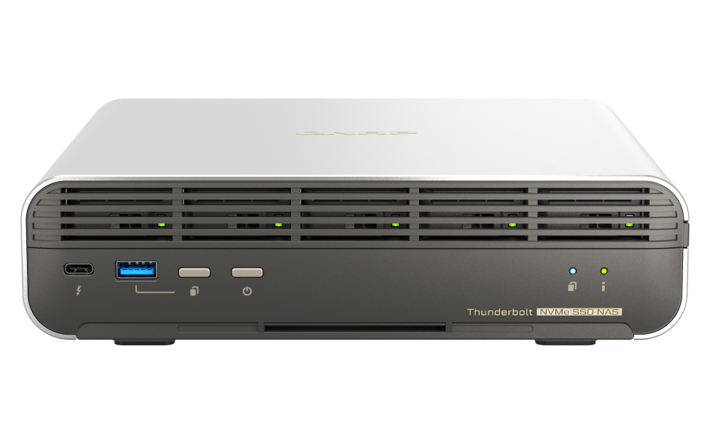 QNAP TBS-h574TX-i5-16G All-Flash NASbook