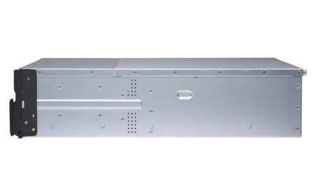 QNAP TVS-1672XU-RP-i3-8G