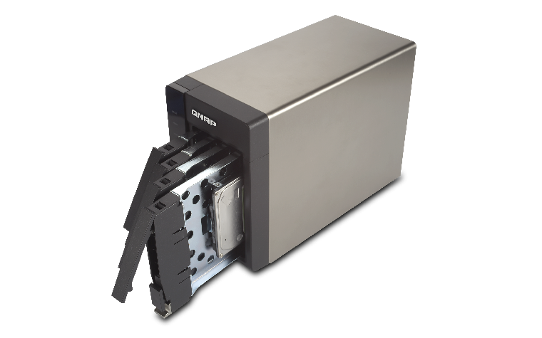 QNAP TS-453S Pro (4GB RAM)